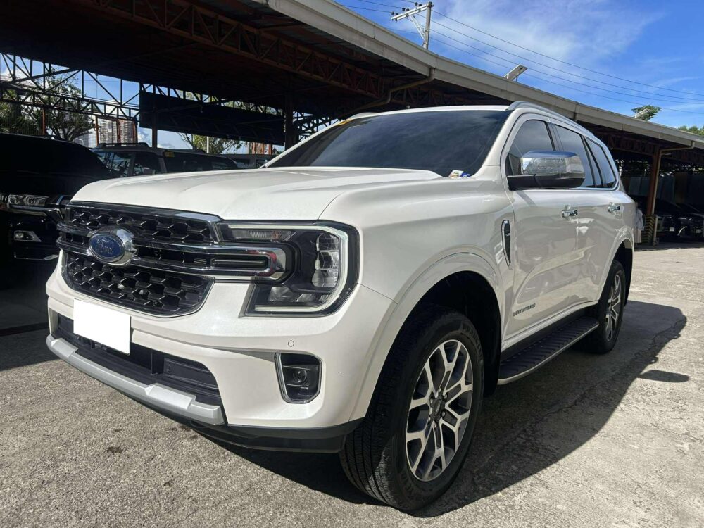 2023 NEXT GEN FORD EVEREST TITANIUM 15TKM ONLY!!! 4x2 2.0L TURBO AUTOMATIC TRANSMISSION