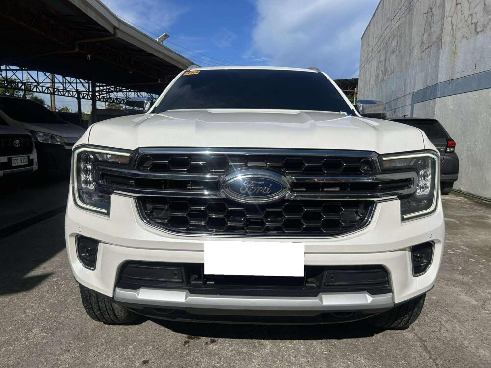 2023 NEXT GEN FORD EVEREST TITANIUM 15TKM ONLY!!! 4x2 2.0L TURBO AUTOMATIC TRANSMISSION