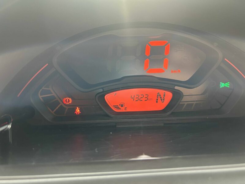 2025 SUZUKI SPRESSO 1.0L GL AGS 4TKM ONLY AUTOMATIC TRANSMISSION