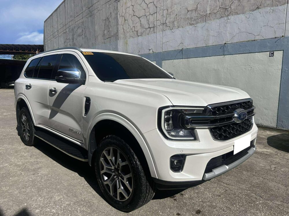 2023 NEXT GEN FORD EVEREST TITANIUM 15TKM ONLY!!! 4x2 2.0L TURBO AUTOMATIC TRANSMISSION