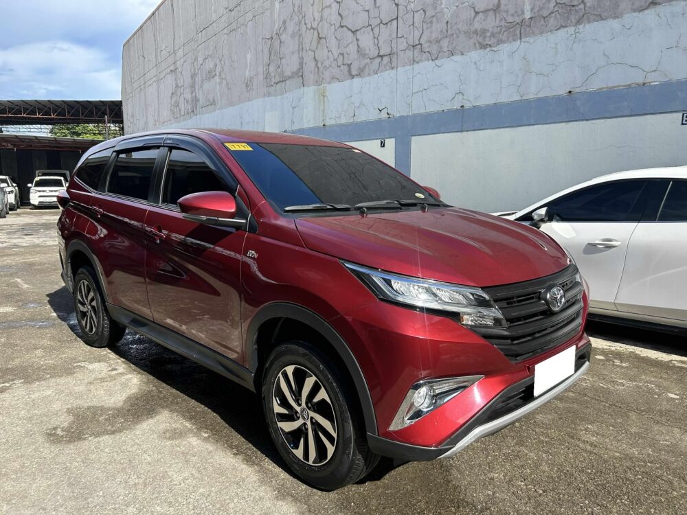 2022 TOYOTA RUSH E 8TKM ONLY!!!! MANUAL TRANSMISSION