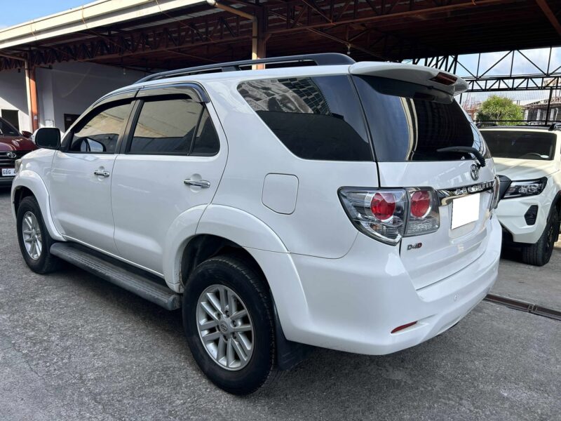 2012 TOYOTA FORTUNER 2.5L G DIESEL 66TKM ONLY AUTOMATIC TRANSMISSION