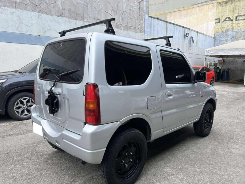 2010 SUZUKI JIMNY MANUAL TRANSMISSION