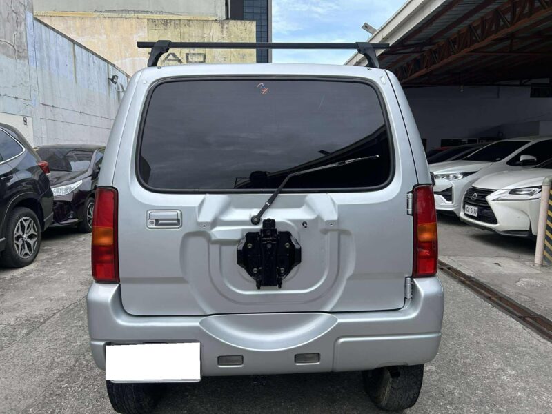 2010 SUZUKI JIMNY MANUAL TRANSMISSION