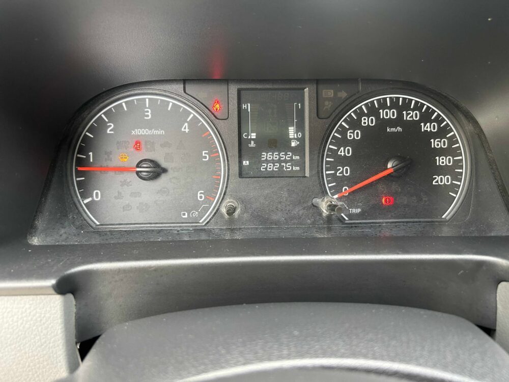 2019 NISSAN URVAN STANDARD MANUAL TRANSMISSION