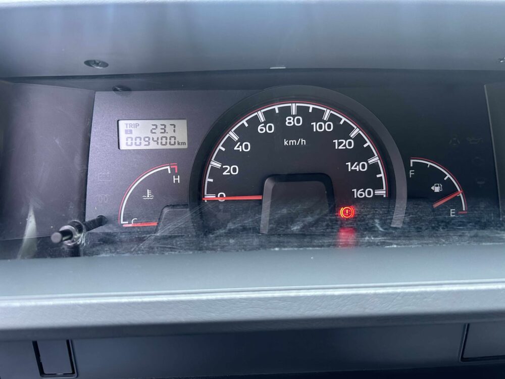 2024 MITSUBISHI L300 FB EXCEED 2.2L CRDi DIESEL ENGINE MANUAL TRANSMISSION