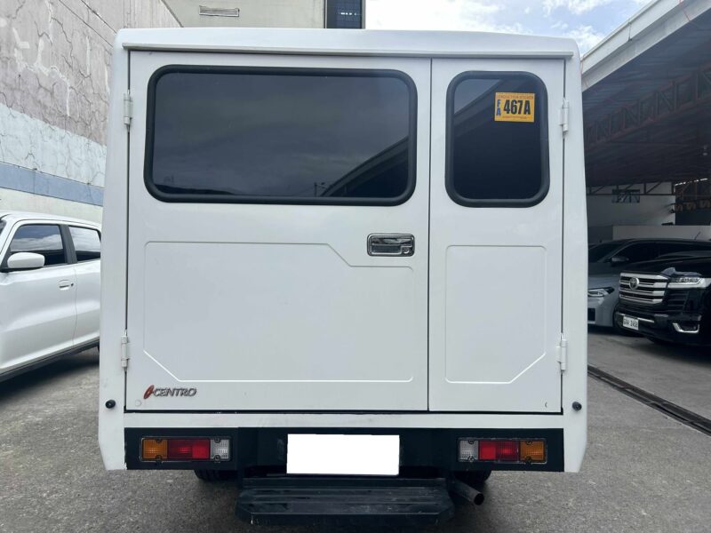 2024 MITSUBISHI L300 FB EXCEED 2.2L CRDi DIESEL ENGINE MANUAL TRANSMISSION