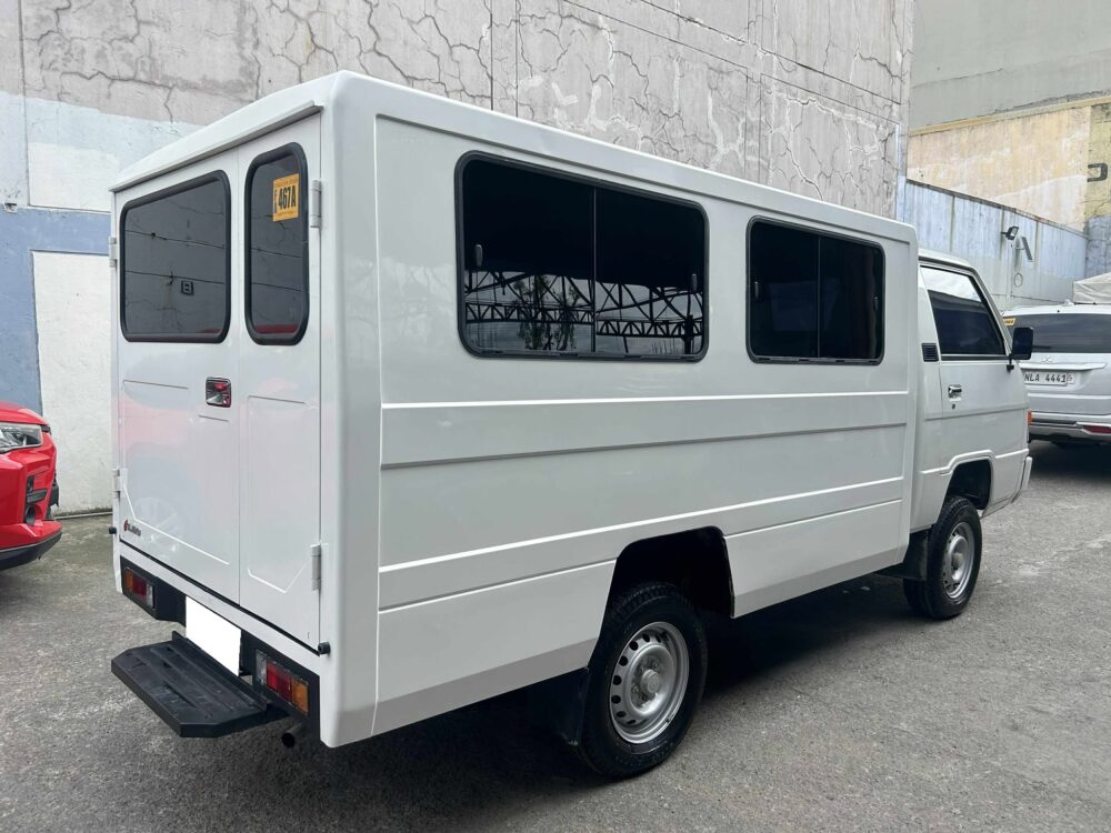 2024 MITSUBISHI L300 FB EXCEED 2.2L CRDi DIESEL ENGINE MANUAL TRANSMISSION