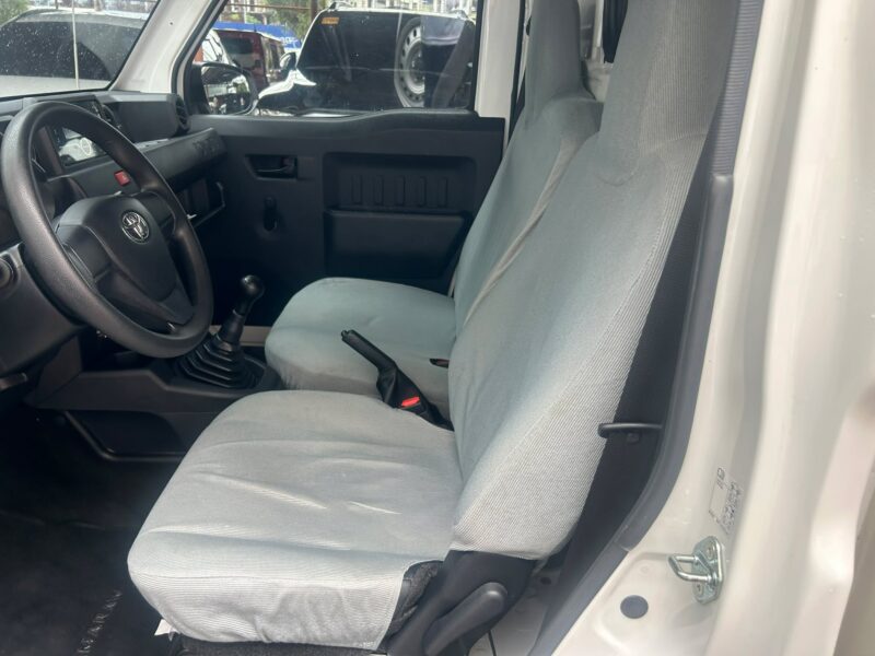 2025 TOYOTA TAMARAW FX 2.4L DIESEL ENGINE 4TKM ONLY MANUAL TRANSMISSION