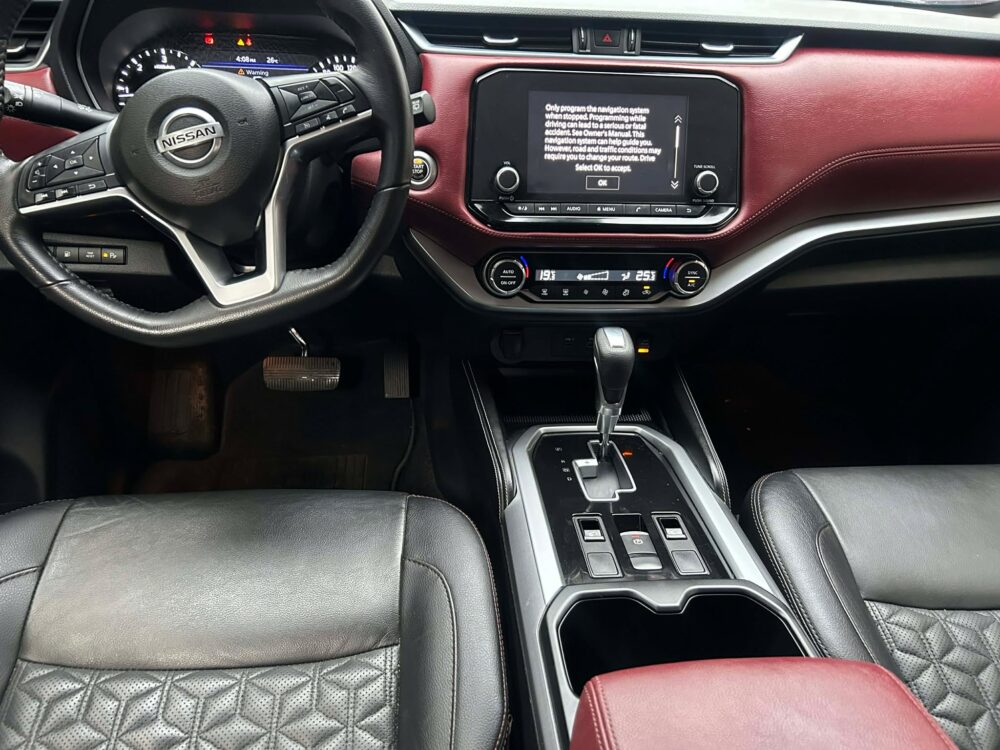 2024 NISSAN TERRA VL 4TKM ONLY!!!! 2.5L DIESEL AUTOMATIC TRANSMISSION