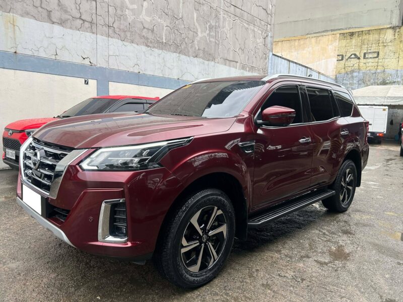 2024 NISSAN TERRA VL 4TKM ONLY!!!! 2.5L DIESEL AUTOMATIC TRANSMISSION