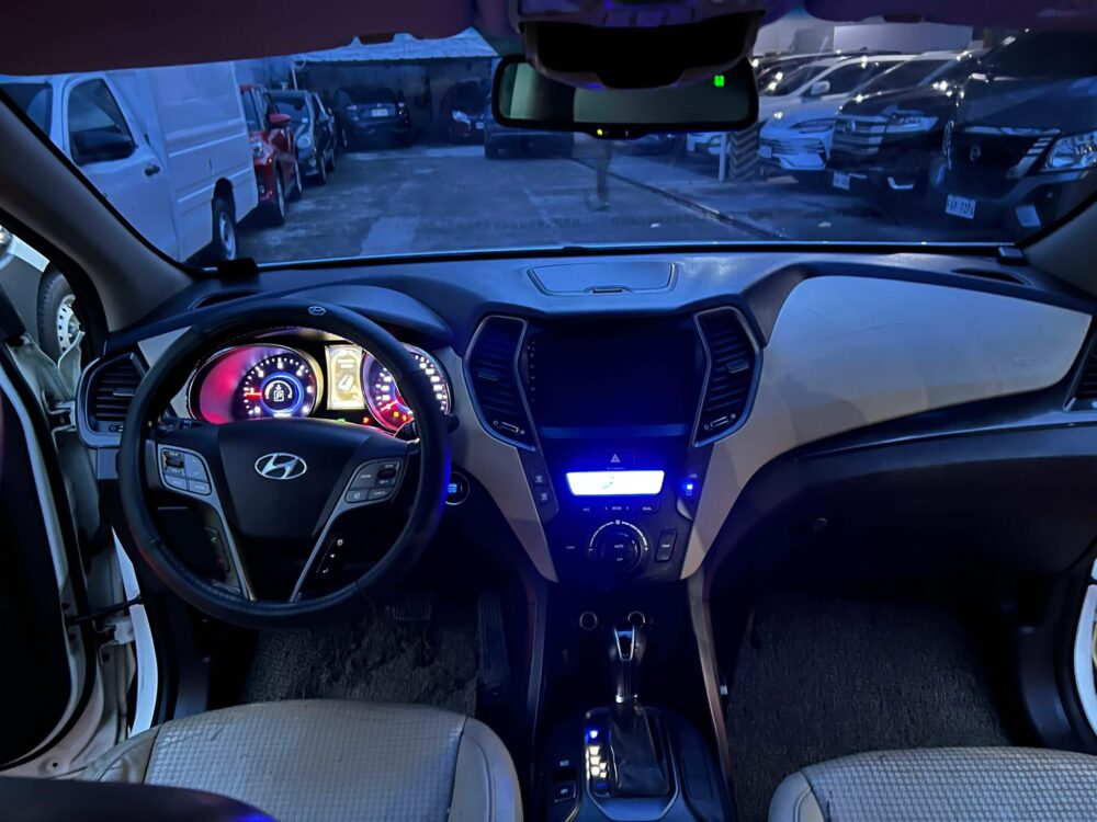 2013 HYUNDAI STA FE 4x4 CRDI DIESEL AUTOMATIC TRANSMISSION