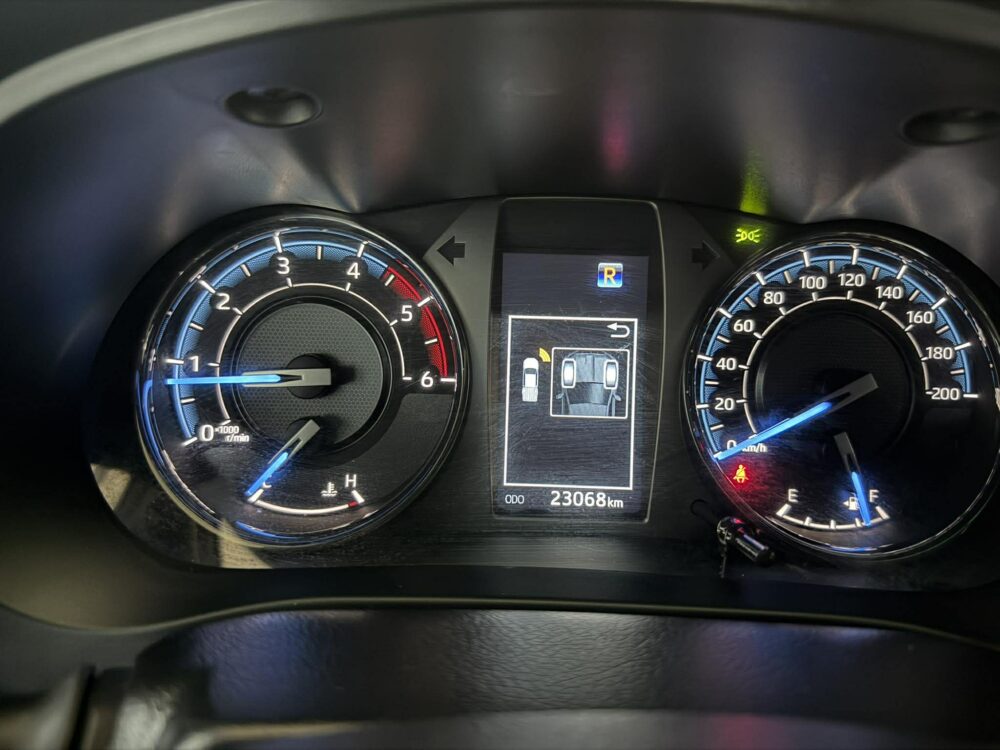 2024 TOYOTA HILUX CONQUEST V 2.4L DIESEL AUTOMATIC TRANSMISSION