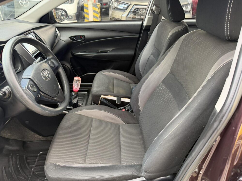 2022 TOYOTA VIOS XLE MANUAL TRANSMISSION