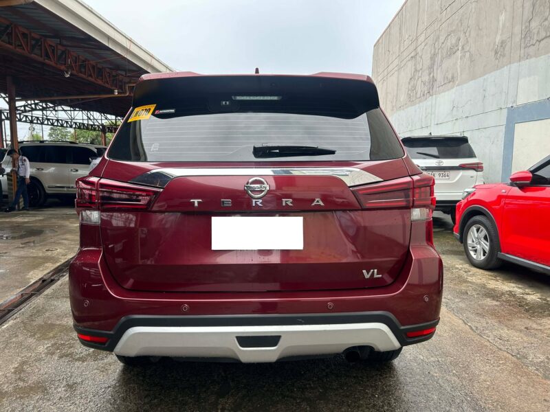 2024 NISSAN TERRA VL 4TKM ONLY!!!! 2.5L DIESEL AUTOMATIC TRANSMISSION