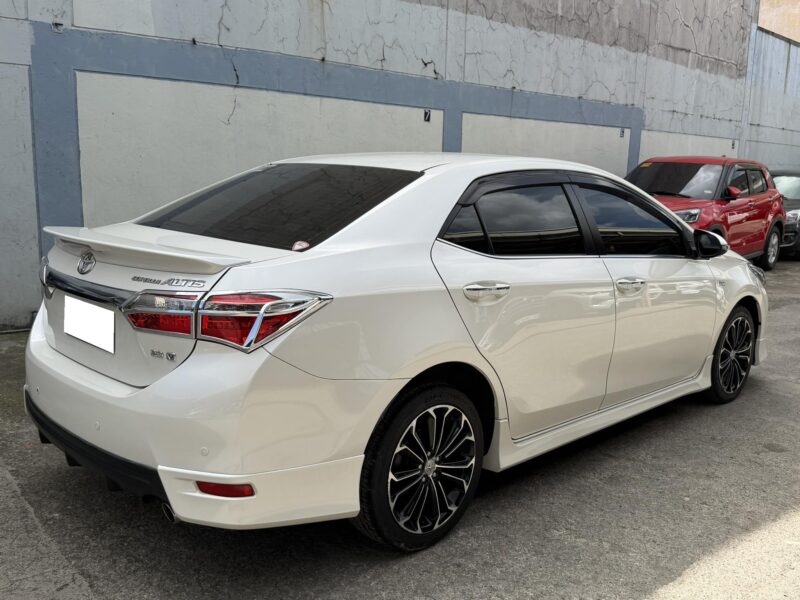 2017 TOYOTA ALTIS 2.0L V 39TKM ONLY AUTOMATIC TRANSMISSION