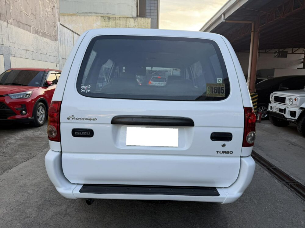 2013 ISUZU CROSSWIND XL 2.5L DIESEL MANUAL TRANSMISSION