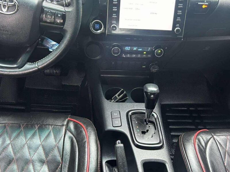 2021 TOYOTA HILUX CONQUEST V AUTOMATIC TRANSMISSION