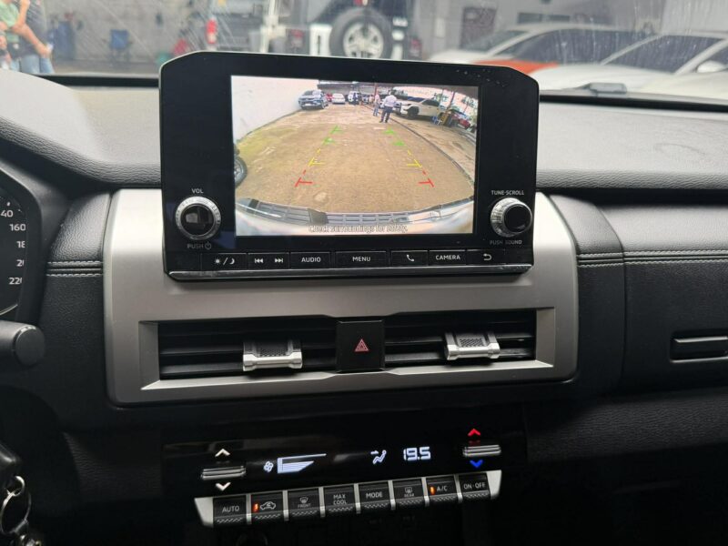 2025 ACQ MITSUBISHI TRITON GLX 10TKM ONLY AUTOMATIC TRANSMISSION