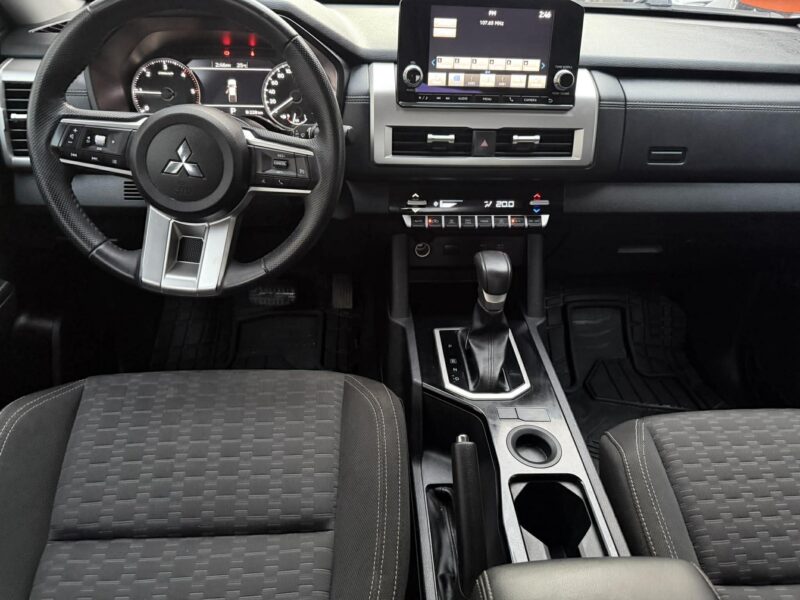 2024 MITSUBISHI TRITON GLX 21TKM 2.4L DIESEL AUTOMATIC TRANSMISSION