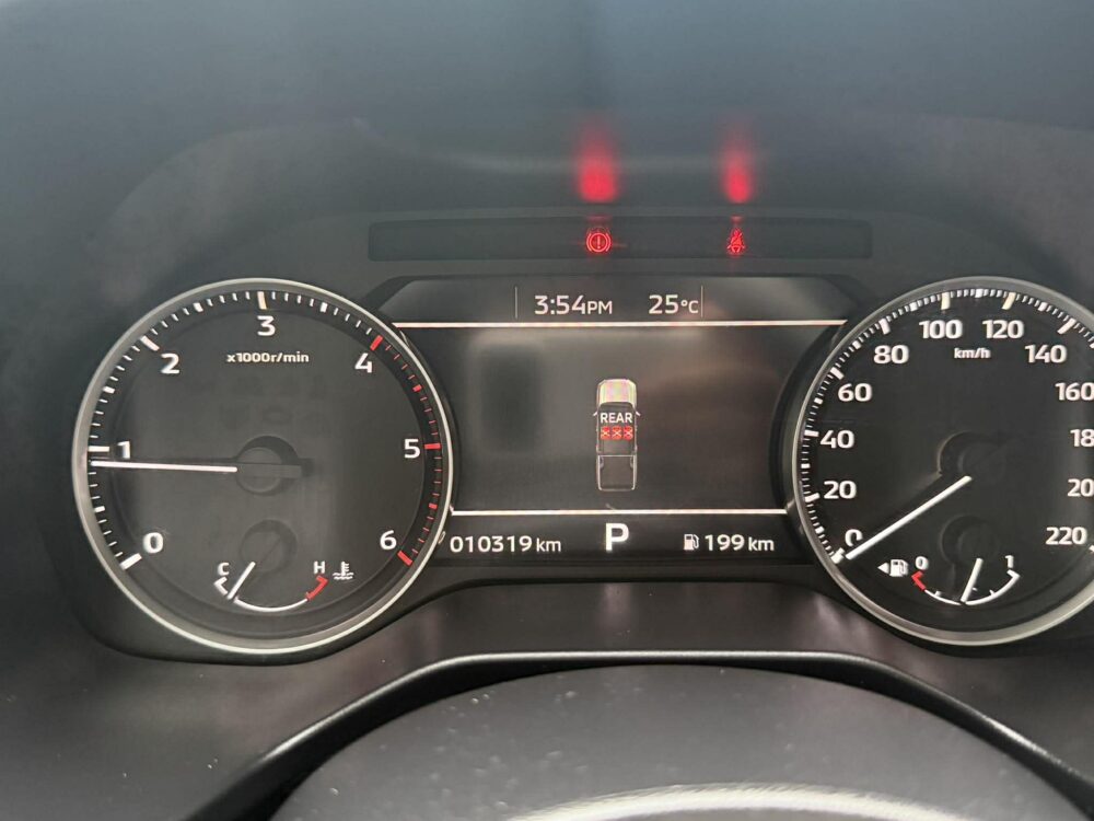 2025 ACQ MITSUBISHI TRITON GLX 10TKM ONLY AUTOMATIC TRANSMISSION