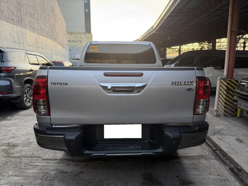 2024 TOYOTA HILUX 2.4L E DIESEL 9TKM ONLY AUTOMATIC TRANSMISSION