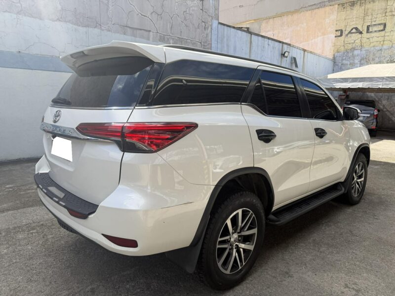 2016 TOYOTA FORTUNER 2.4L V 4X2 59TKMS ONLY!! AUTOMATIC TRANSMISSION