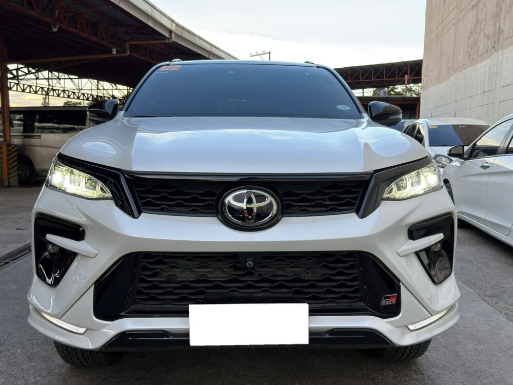 2025 TOYOTA FORTUNER 2.8L GRS 4X4 5TKMS ONLY AUTOMATIC TRANSMISSION