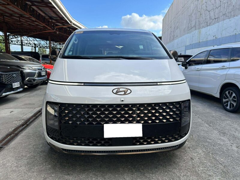 2023 HYUNDAI STARIA 2.2L PREMIUM AWD 19TKMS ONLY AUTOMATIC TRANSMISSION