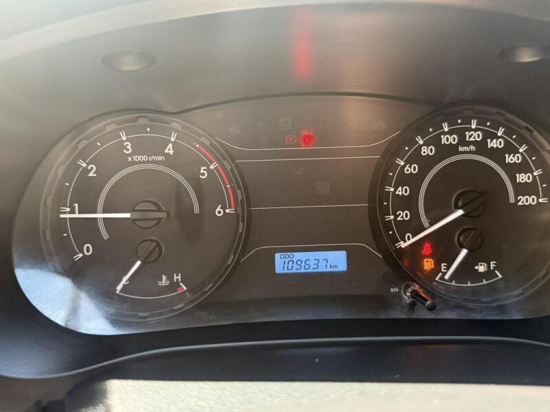 2020 TOYOTA HILUX J MANUAL TRANSMISSION