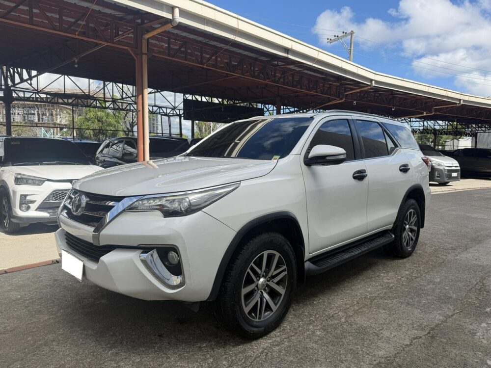 2016 TOYOTA FORTUNER 2.4L V 4X2 59TKMS ONLY!! AUTOMATIC TRANSMISSION