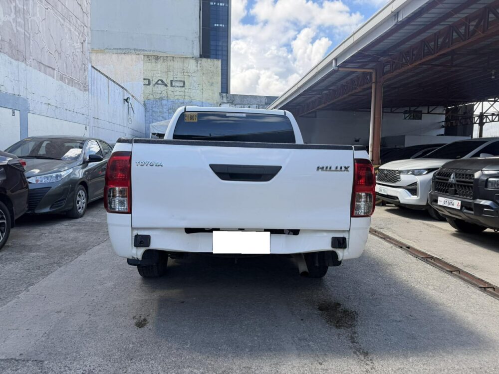 2020 TOYOTA HILUX J MANUAL TRANSMISSION