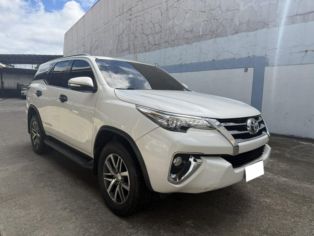 2016 TOYOTA FORTUNER 2.4L V 4X2 59TKMS ONLY!! AUTOMATIC TRANSMISSION
