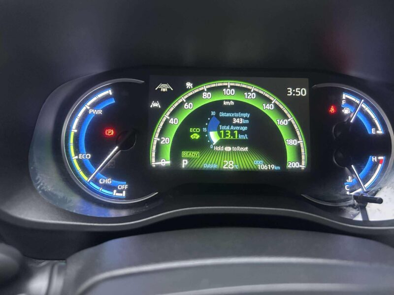 2025 TOYOTA INNOVA ZENIX HYBRID Q AUTOMATIC TRANSMISSION