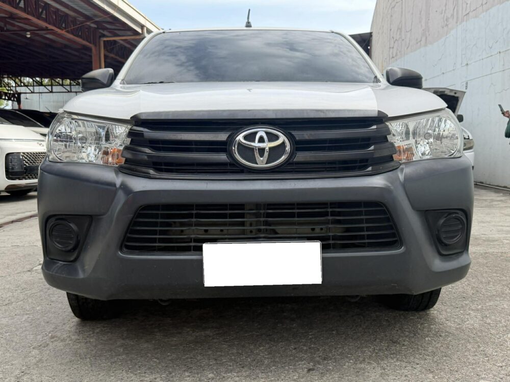 2020 TOYOTA HILUX J 2.4L 4X2 MANUAL TRANSMISSION