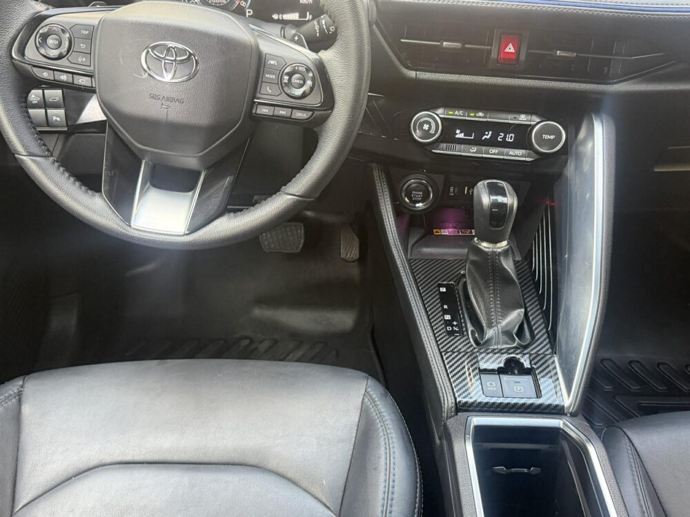 2024 TOYOTA YARIS CROSS 1.5L V CVT 16TKMS ONLY AUTOMATIC TRANSMISSION