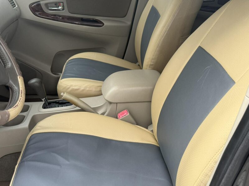 2014 TOYOTA INNOVA 2.5L G AUTOMATIC TRANSMISSION