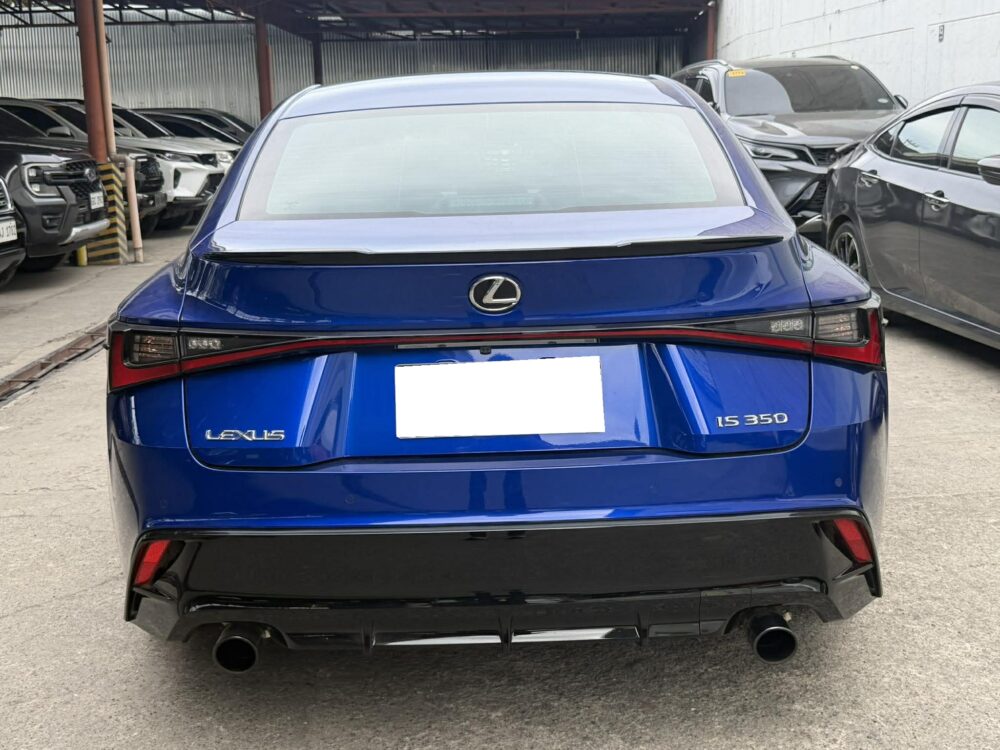 2022 LEXUS IS350 F-SPORT | 3.5L V6 | 26K KMS ONLY
