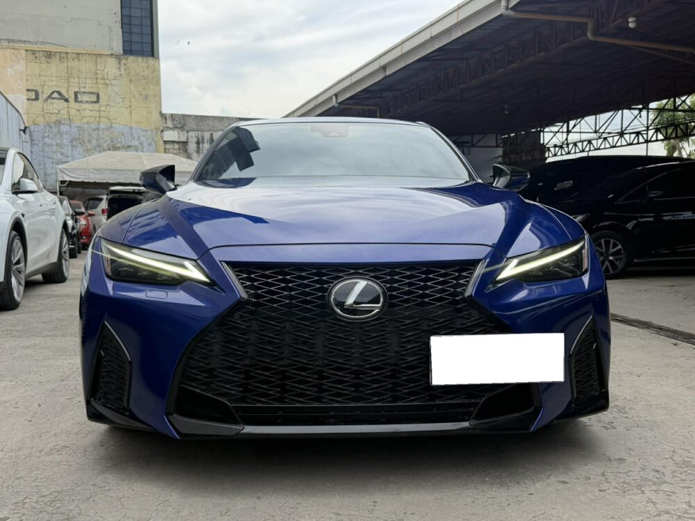 2022 LEXUS IS350 F-SPORT | 3.5L V6 | 26K KMS ONLY