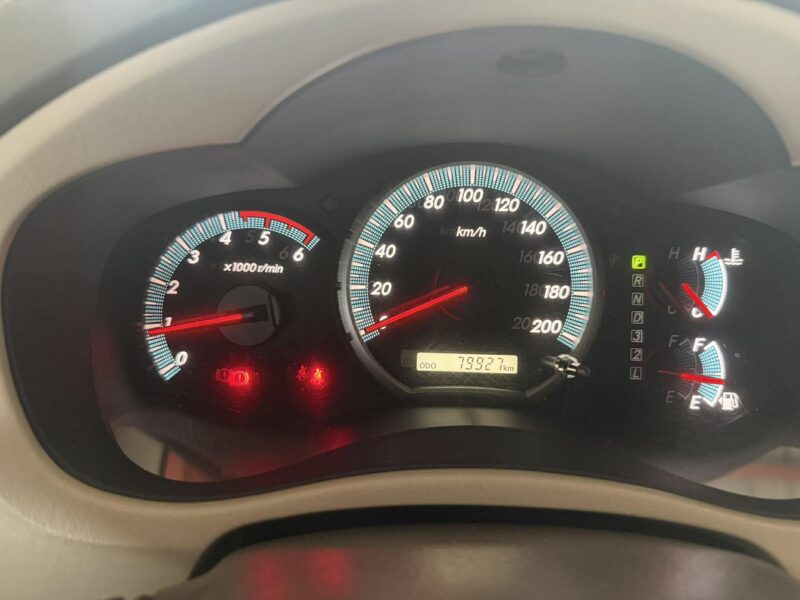 2014 TOYOTA INNOVA 2.5L G AUTOMATIC TRANSMISSION