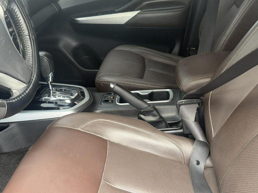 2021 ACQ NISSAN TERRA VL 2.5L DIESEL AUTOMATIC TRANSMISSION