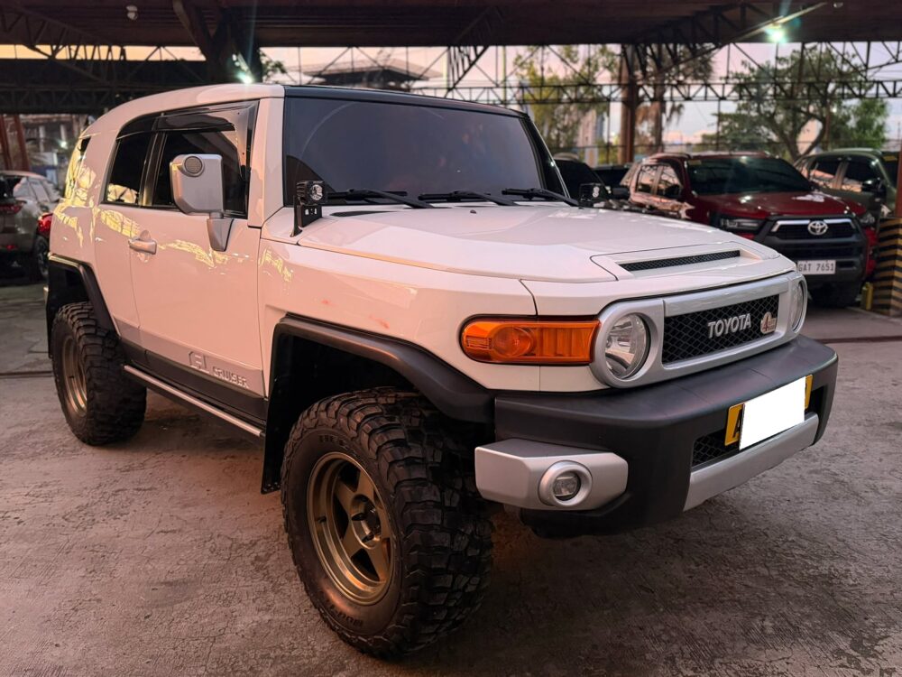2015 TOYOTA FJ CRUISER 4.0L 4X4 AUTOMATIC TRANSMISSION