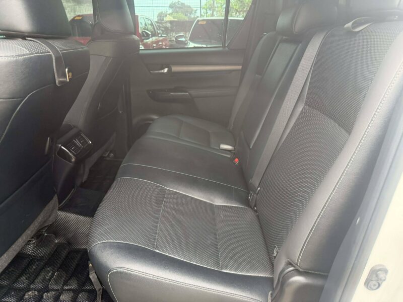 2024 TOYOTA HILUX CONQUEST V 2.4L 4X2 AUTOMATIC TRANSMISSION