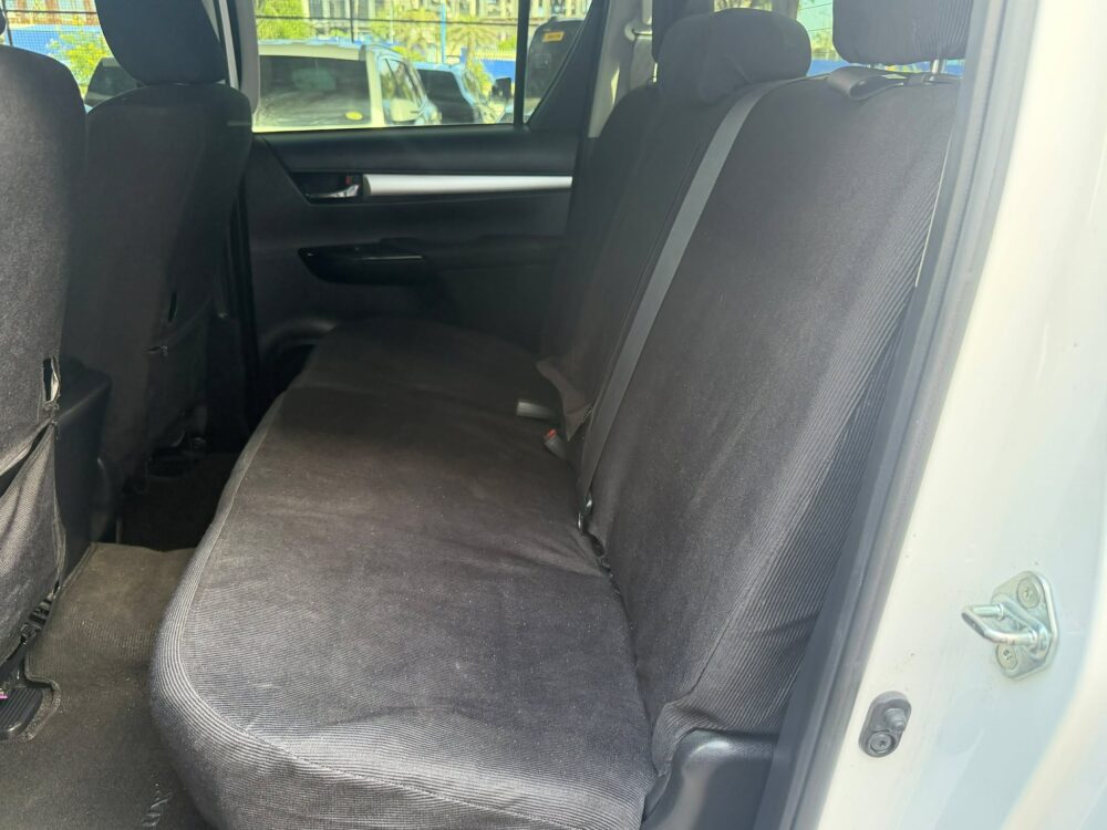 2025 TOYOTA HILUX G 2.4L 4X2 UTOMATIC TRANSMISSION