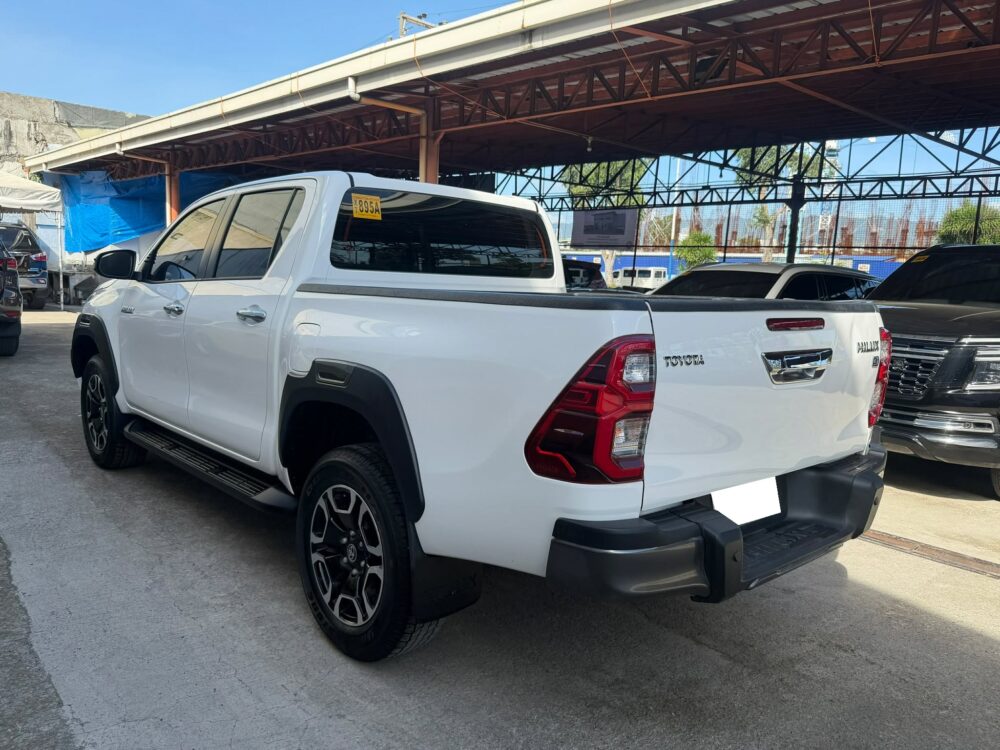 2025 TOYOTA HILUX G 2.4L 4X2 UTOMATIC TRANSMISSION