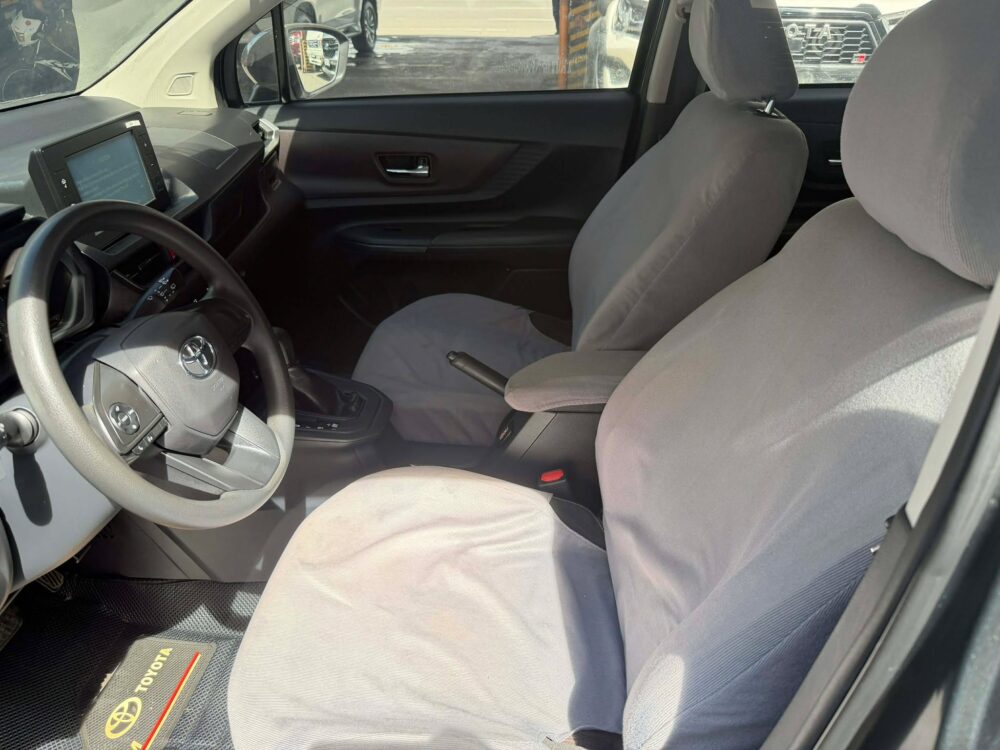 2023 TOYOTA AVANZA 1.3L E AUTOMATIC TRANSMISSION
