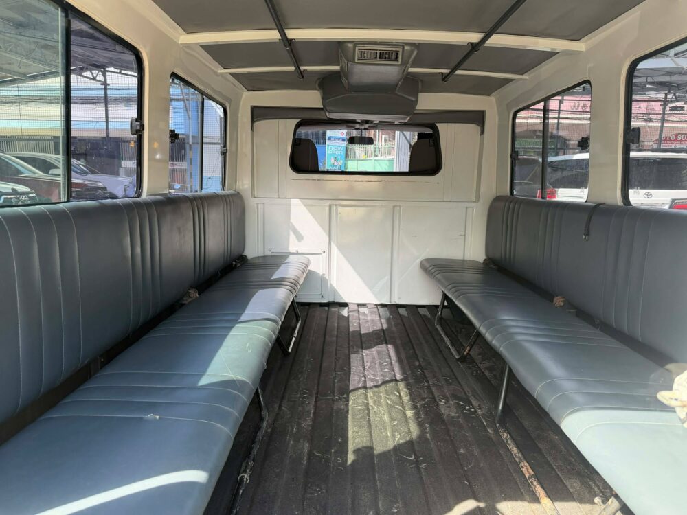 2024 MITSUBISHI L300 FB 2.2 DIESEL EXCEED MANUAL TRANSMISSION