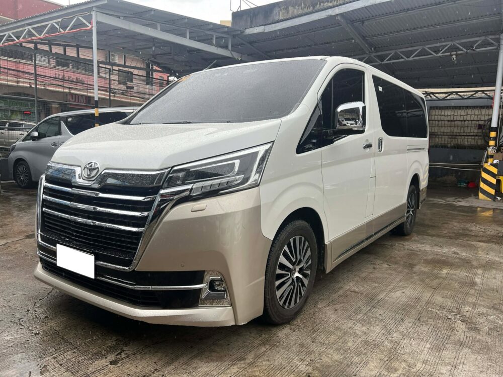 2022 TOYOTA SUPER GRANDIA ELITE AUTOMATIC TRANSMISSION