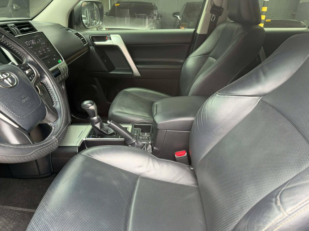 2019 TOYOTA LAND CRUISER PRADO 4.0L V6 AUTOMATIC TRANSMISSION