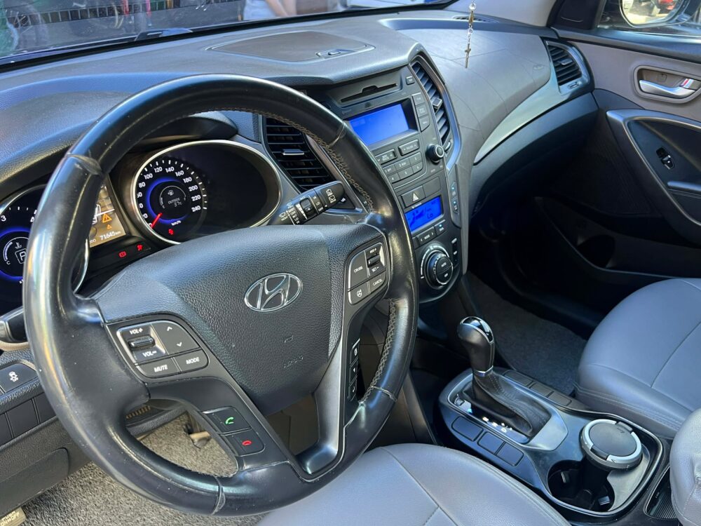 2013 HYUNDAI GRAND SANTA FE 2.2L CRDi AUTOMATIC TRANSMISSION